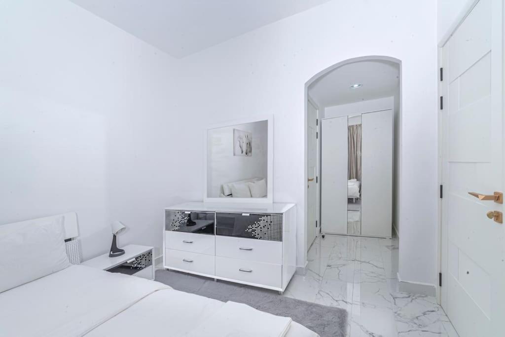 Luxury 2 Bedroom Apartment In Dubai Marina & Jbr Beach Zewnętrze zdjęcie