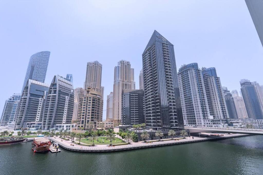 Luxury 2 Bedroom Apartment In Dubai Marina & Jbr Beach Zewnętrze zdjęcie