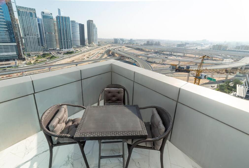 Luxury 2 Bedroom Apartment In Dubai Marina & Jbr Beach Zewnętrze zdjęcie